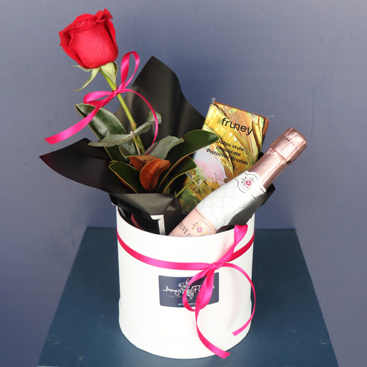Gift Hamper | Kiss From a Rose